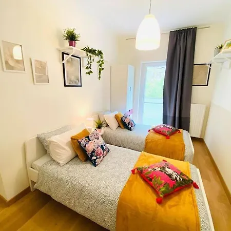 Bright And Airy 3 Bedroom With Terrace&parking Lüksemburg