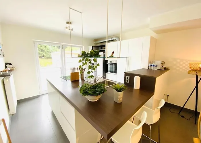 Bright And Airy 3 Bedroom With Terrace&parking *